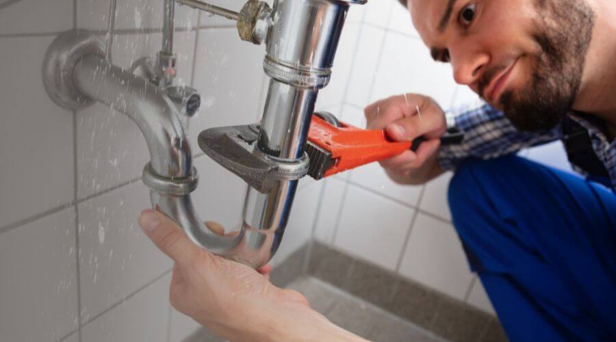 Professional same day plumber services in Hamburg, IA